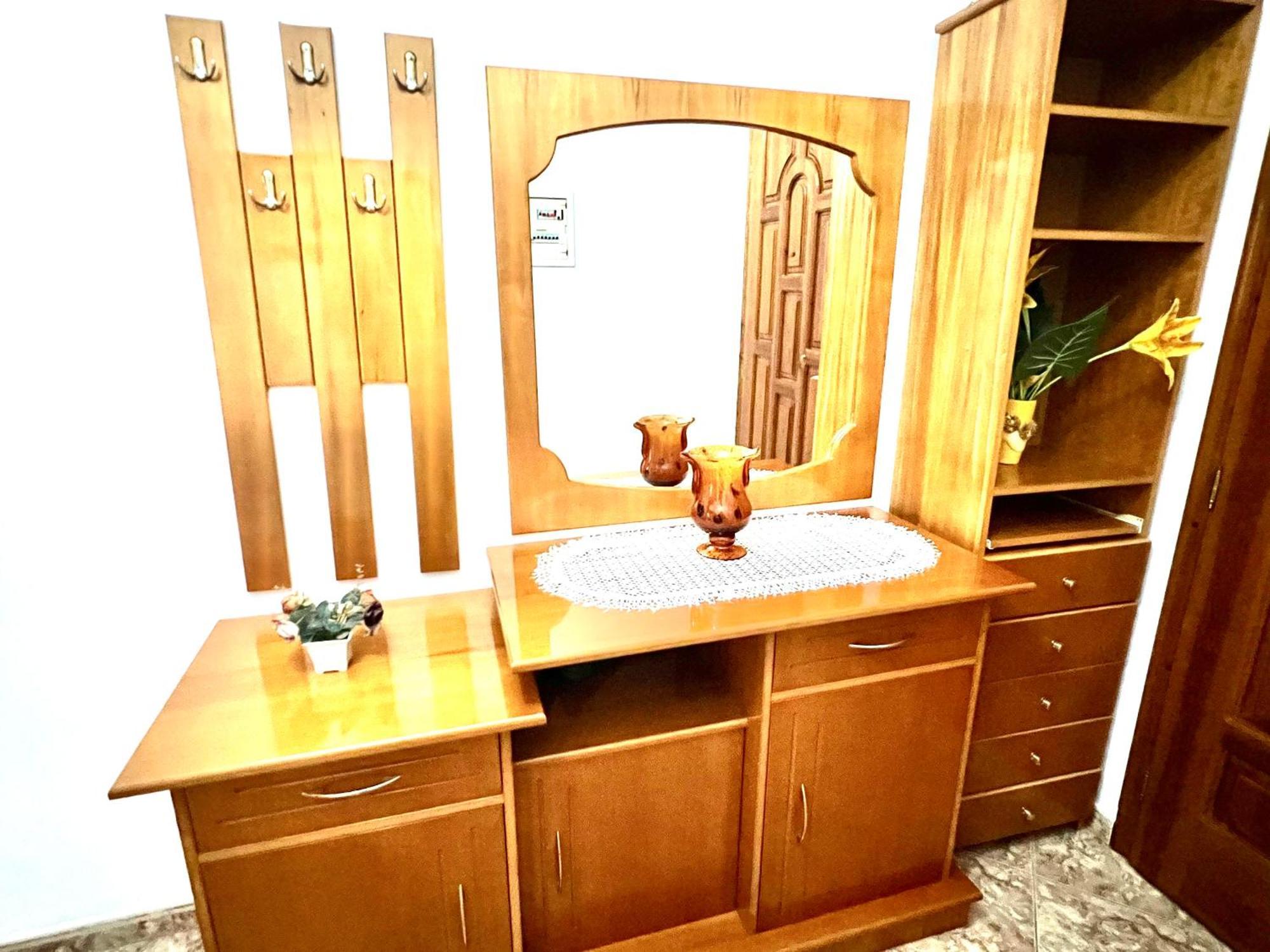 SarandëHajdini Apartamentアパートメント エクステリア 写真